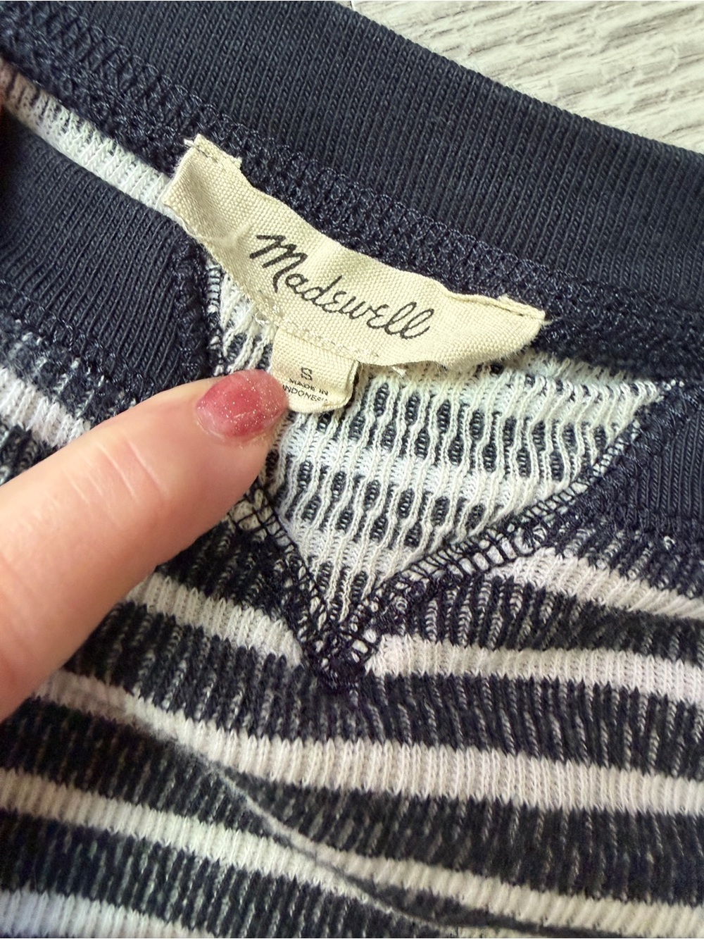 Madewell Navy and White Striped Crewneck Sweater - Picture 2 of 4